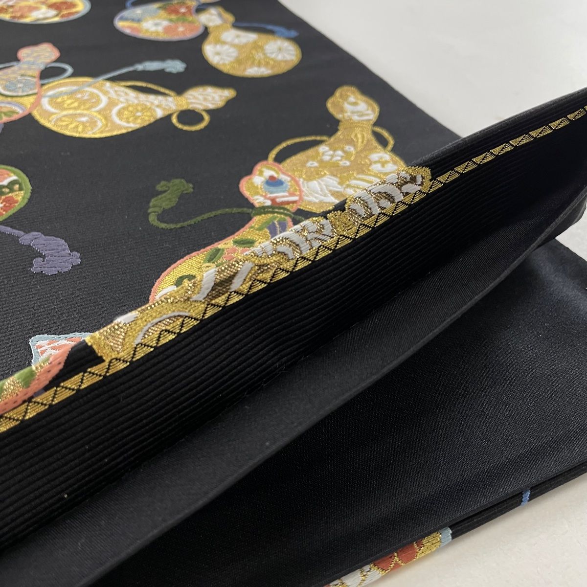 袋帯 美品 秀品 瓢箪 宝尽くし 唐織 箔 黒 六通 正絹 【中古