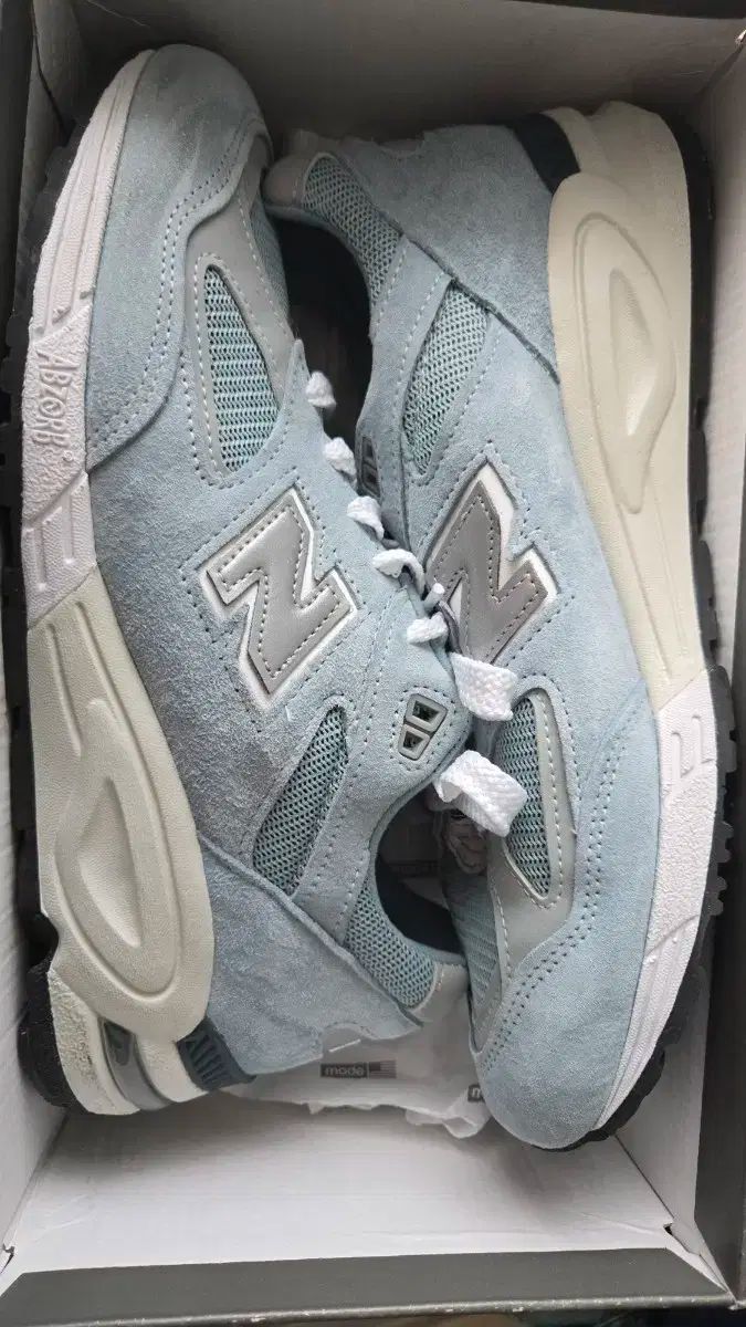 m 990 kh 2 KITH キス コラボ