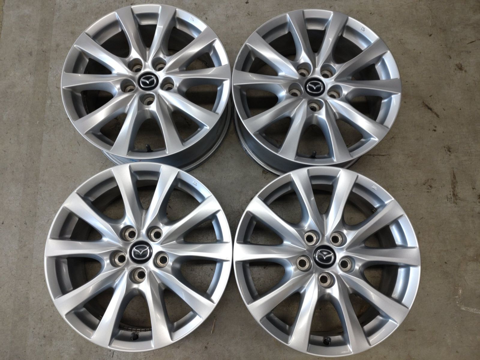 マツダ　アテンザ　純正17インチホイール MAZDA マツダ アテンザ 純正 アルミホイール 17インチ 17×7.5J+