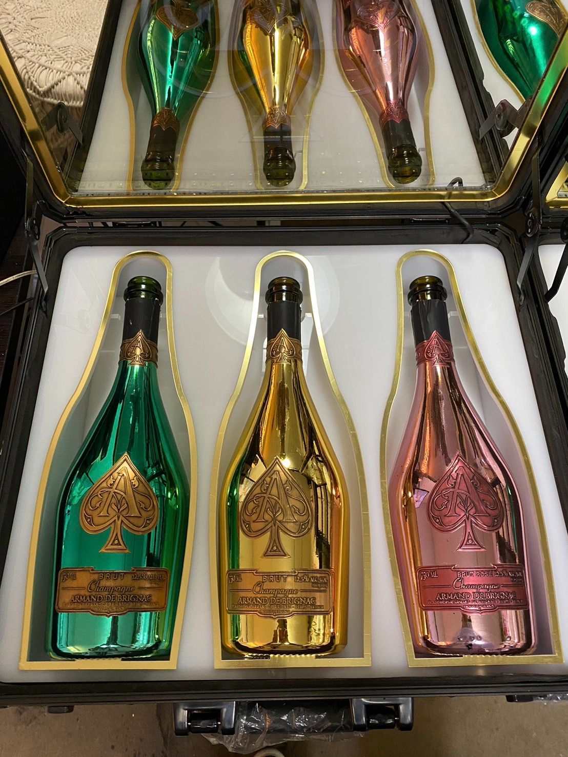 3本収納 キャバクラ