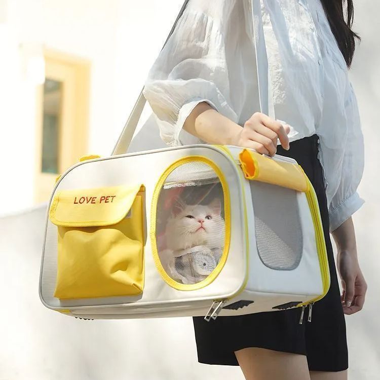 猫用品 ペット キャリーバッグ ネコ 小動物 持ち運び簡単 収納スペース