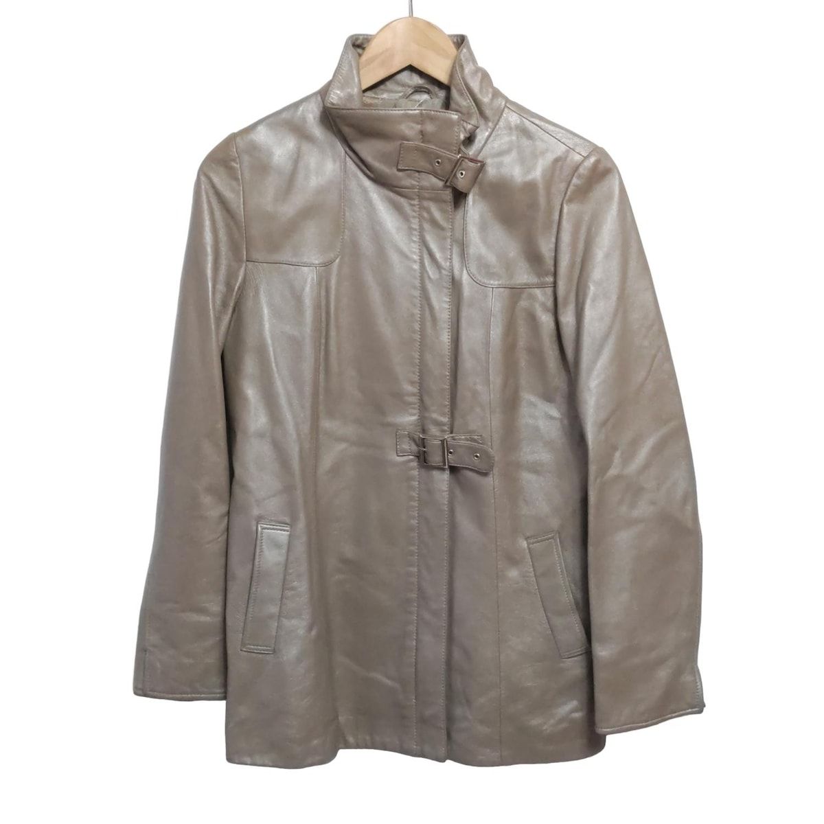 BALMAIN　バルマン　ラムレザー　コート　9号　コート　シルバー BALMAIN(バルマン) コート サイズ9 M レディース美品 - ブラウン 長袖