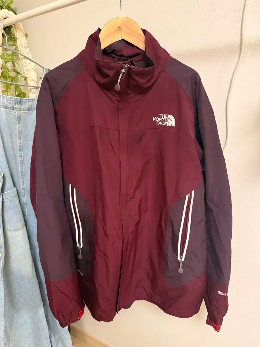 ユニセックス THE NORTH FACE ザ ノース フェイス ウィンドブレーカー ジャケット バーガンディー L 100