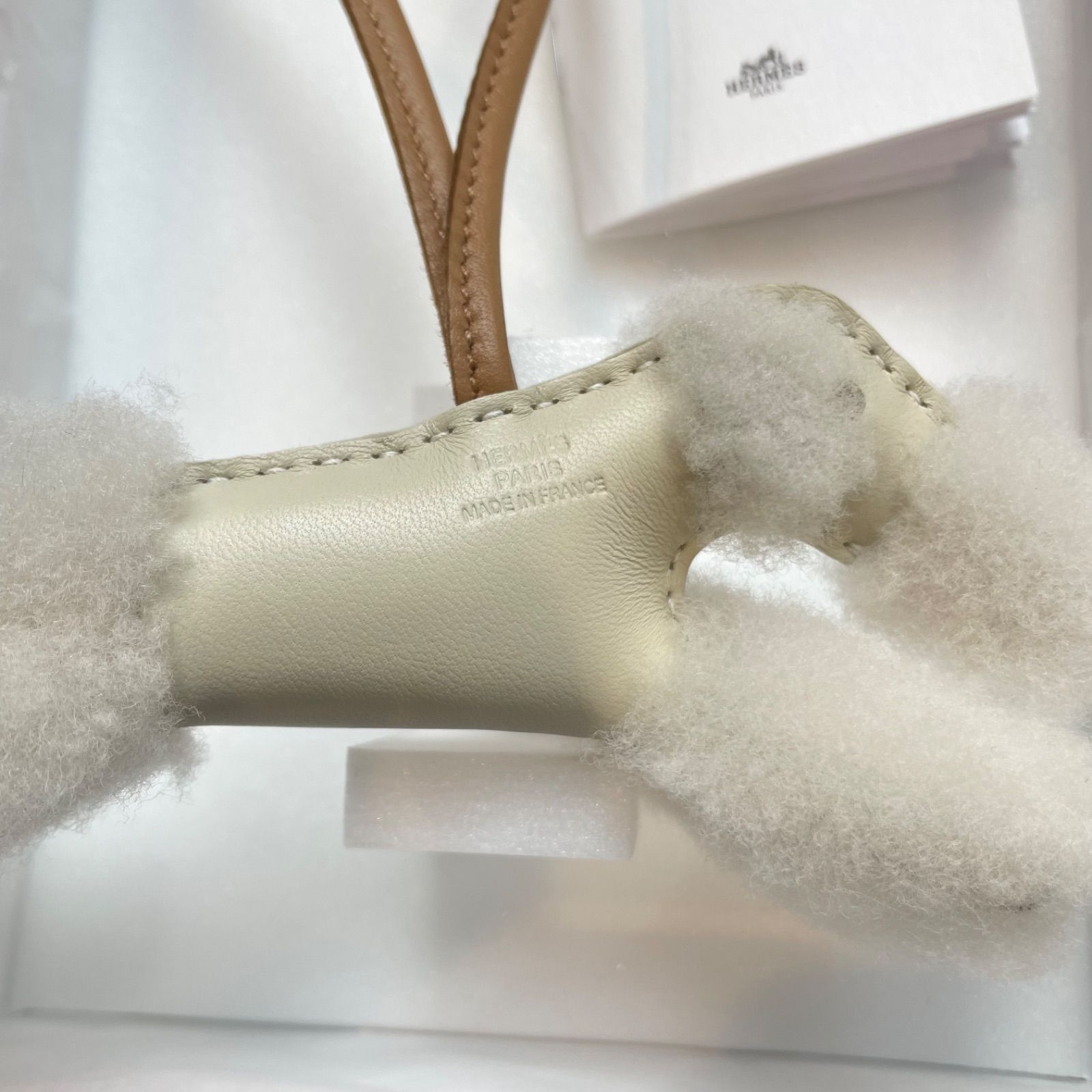 HERMES エルメス バディ バッグチャーム ホワイト エルメス バディチャーム ホワイト 未使用 正規品 - メルカリ