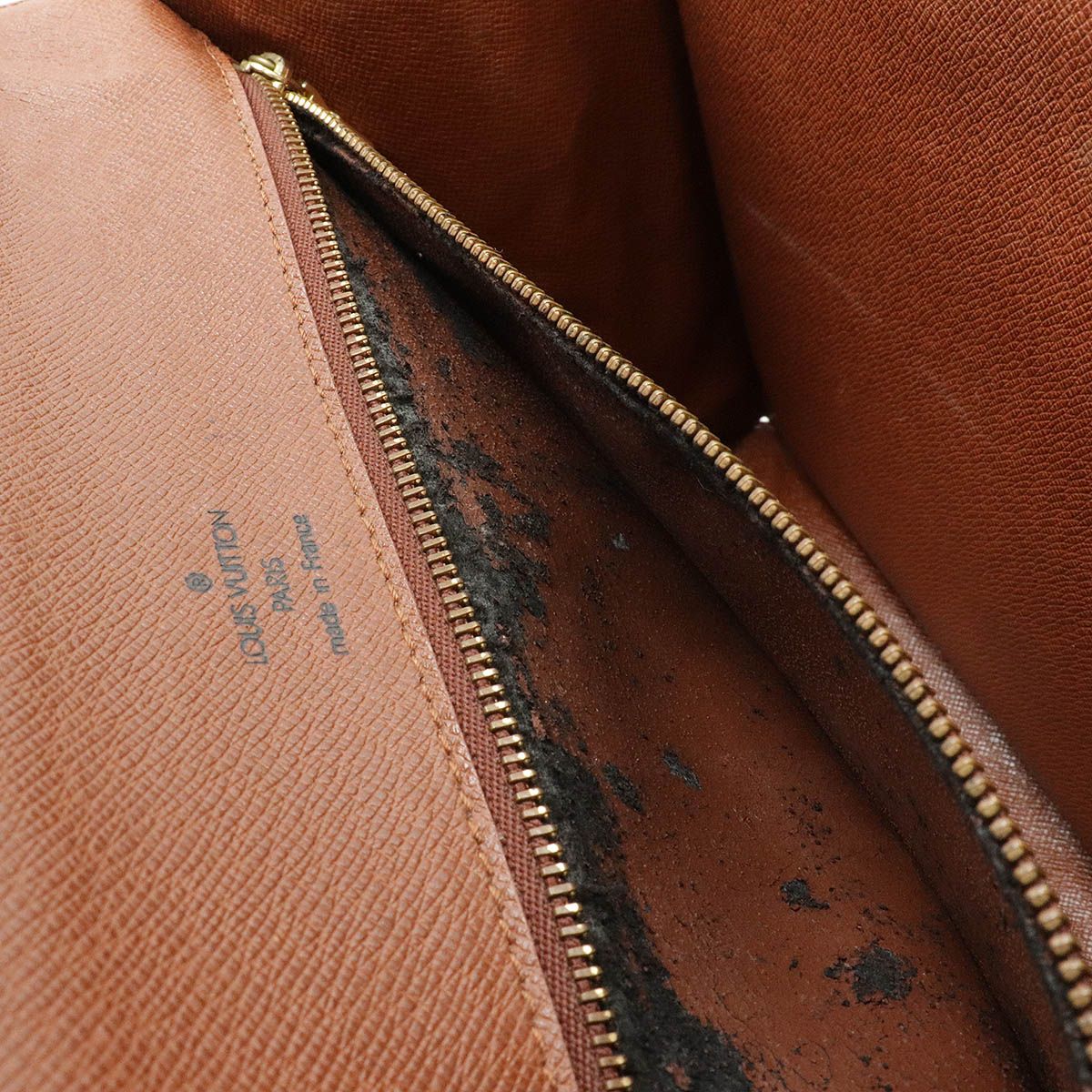 LOUIS VUITTON ルイ ヴィトン モノグラム モンソー26 セカンドバッグ