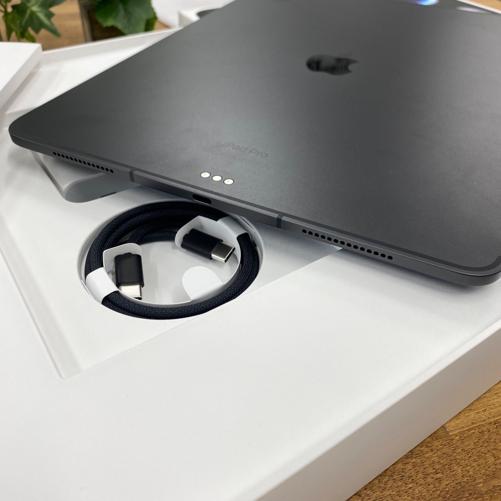 iPad pro 13インチ M4 1TB WiFiモデルスペースブラック iPad Pro 13