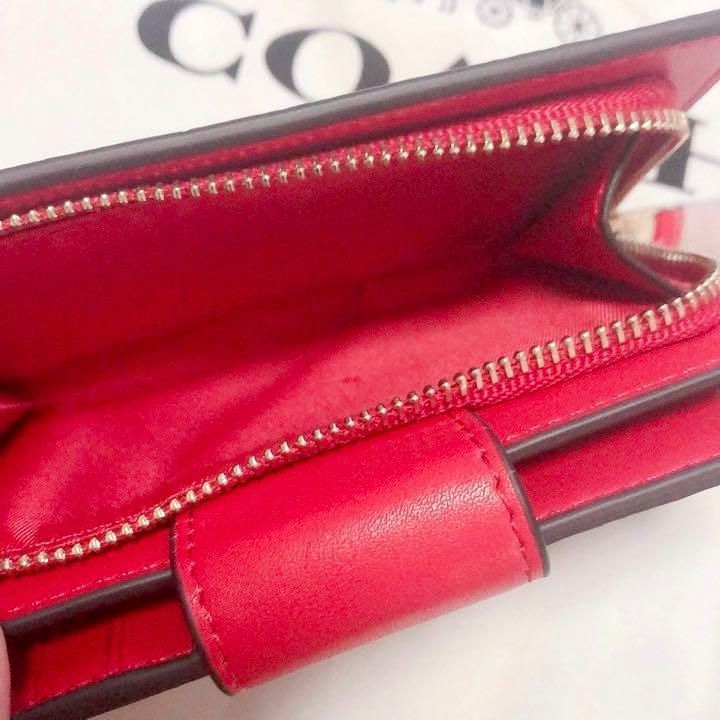 ❤️COACH/コーチシグネチャー アップルプリント 二つ折り財布