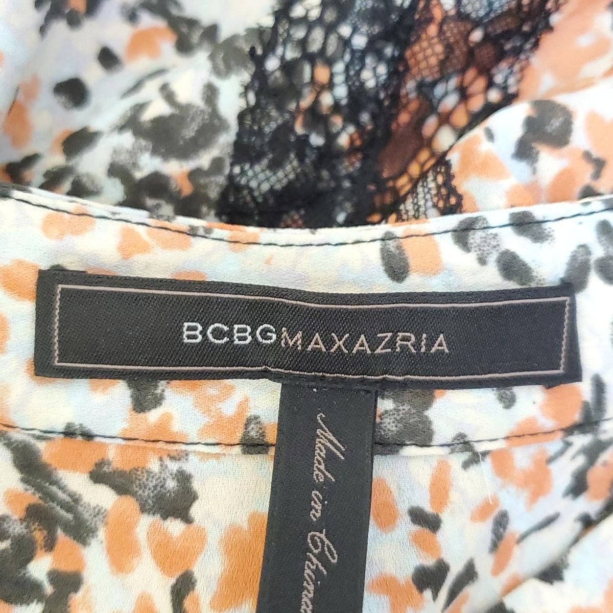 BCBGMAXAZRIA マックスアズリア フェザープリントワンピース サイズ0 BCBGMAXAZRIA マックスアズリア フェザープリントワンピース
