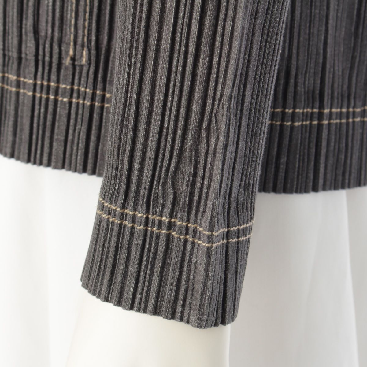 PLEATS PLEASE ISSEY MIYAKE プリントパーカー 2025年最新】Yahoo