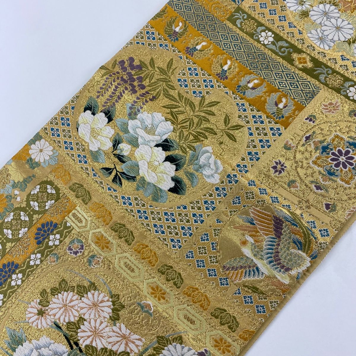 袋帯 美品 秀品 草花 鳥 唐織 箔 金色 六通 正絹 【中古】 - メルカリ