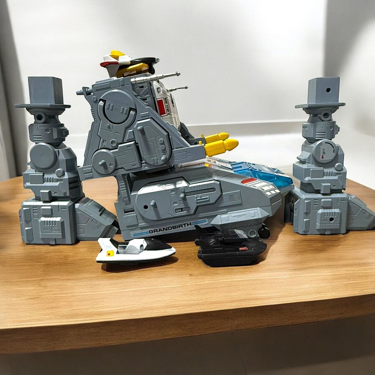 BANDAI - 希少当時物良品 バンダイ 宇宙刑事シャリバングランドバース超次元戦闘母艦大型基地 ☆送料無料 良品 希少 当時物 BANDAI バンダイ 宇宙刑事
