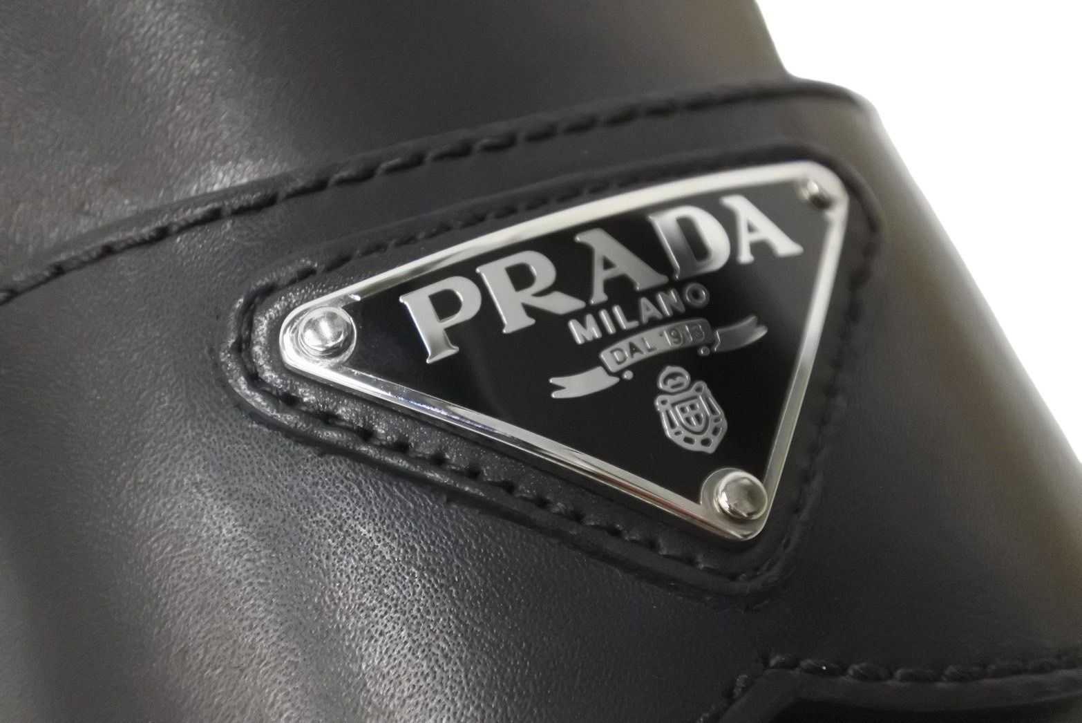 PRADA プラダ サンダル スタッズ クロッグシューズ トライアングルロゴ