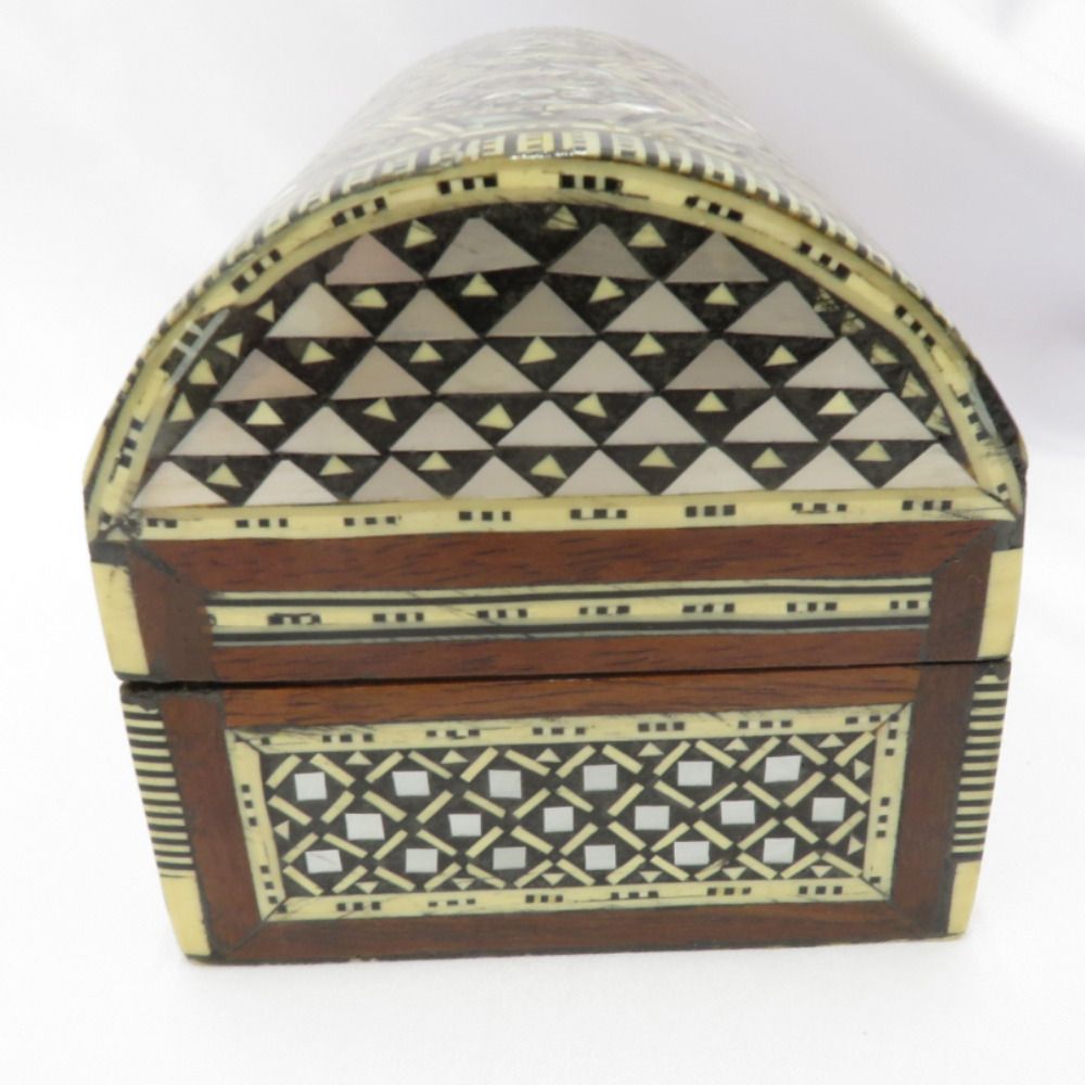骨董・民芸品・貝細工・螺鈿のジュエリーボックス エジプト民芸品
