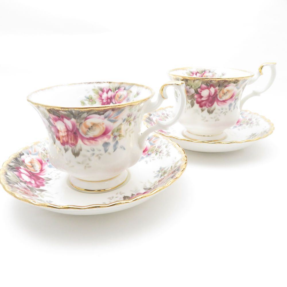 美品 ROYAL ALBERT ロイヤルアルバート オータムローズ ティーカップ＆ソーサー 2客 ペア 秋 薔薇 バラ 花 フラワー 紅茶 英国 SU8527K 