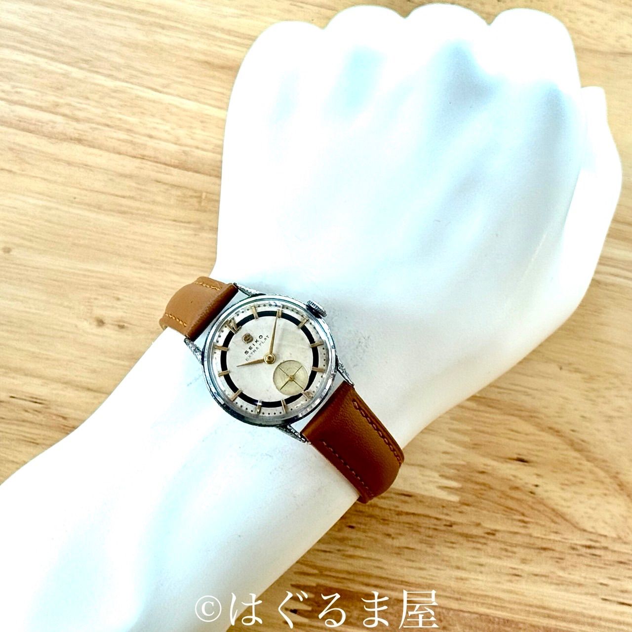 手巻きメンズウォッチOH済