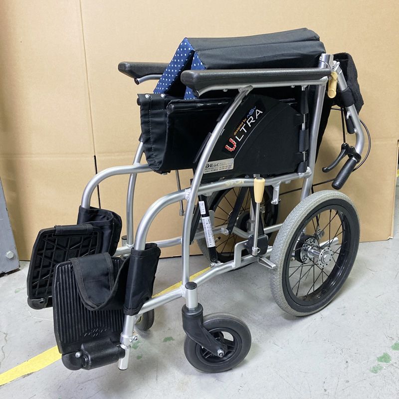 y 日進医療器介助用超軽量ULTRAシリーズ車椅子NAH-U1