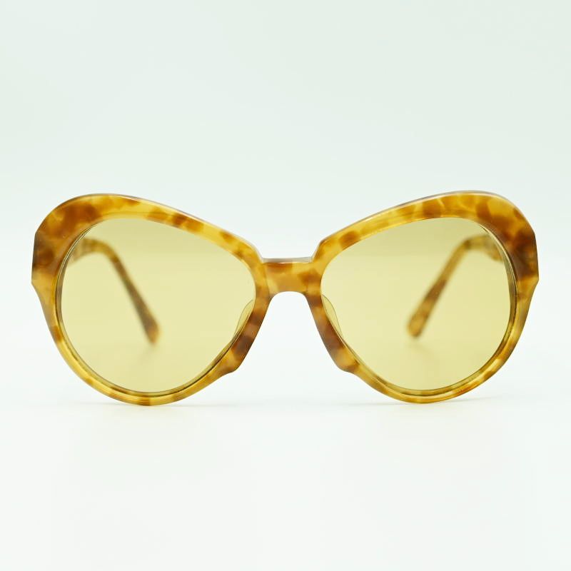 YVESSAINTLAURENT イヴサンローラン ヴィンテージ べっ甲柄 セルフレーム サングラス ブラウン M10-k069