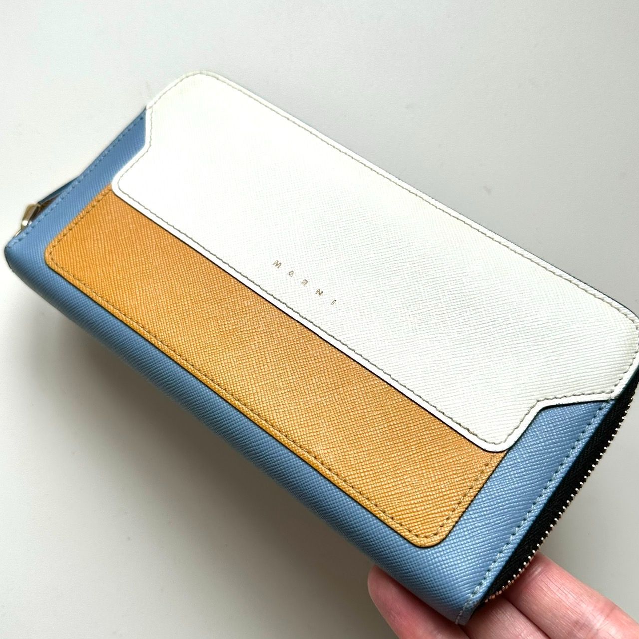 マルニ MARNI 長財布 ラウンドジップウォレット - メルカリ