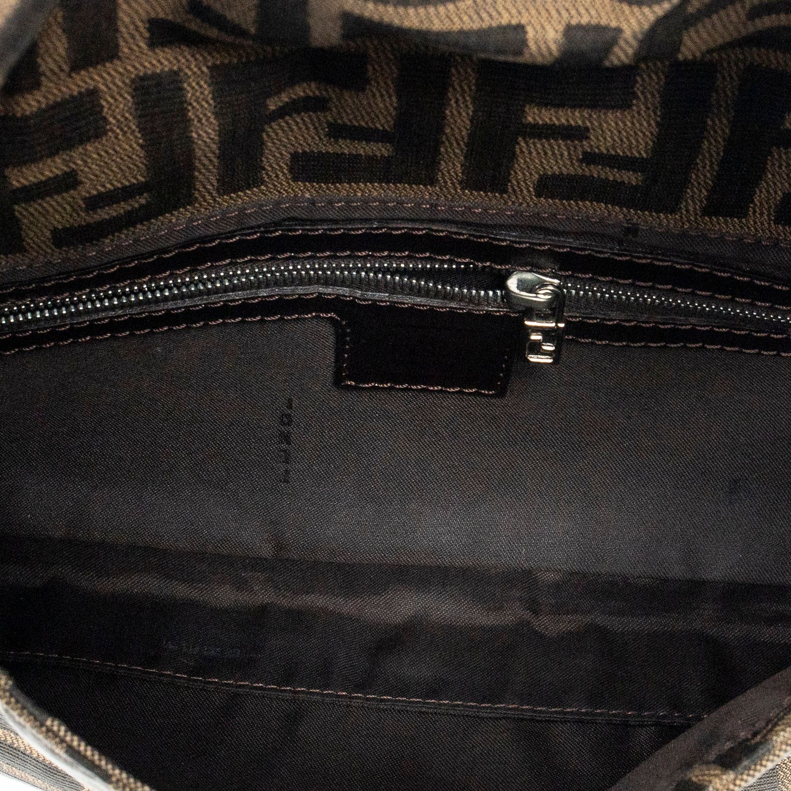 ブラックズッカキャンバスA