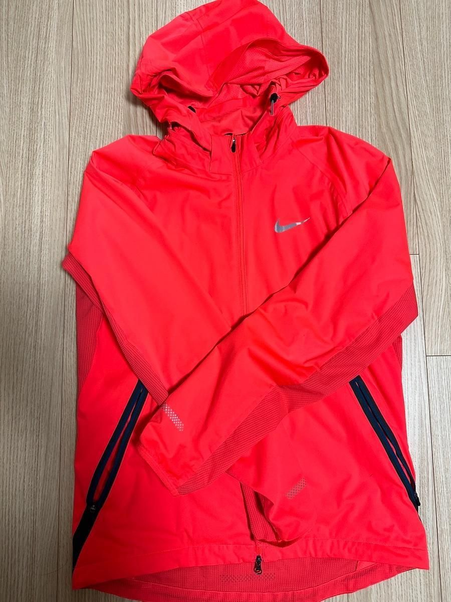 【雷市場（ポンジャン）商品韓国直送】Nike(ナイキ） ウインドブレーカー 出品