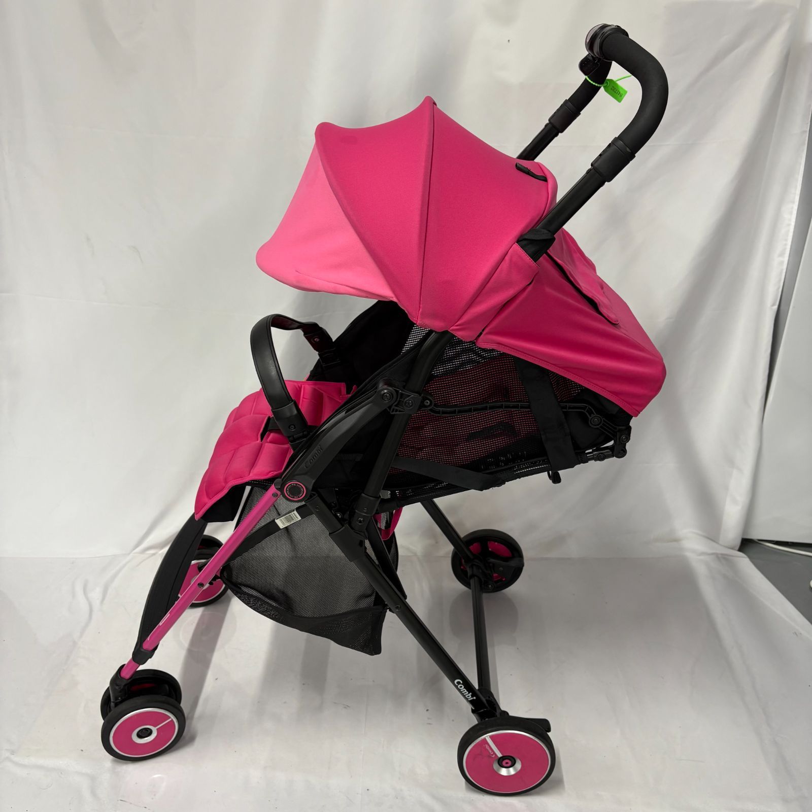コンビ F2 plus/軽量3.9kg ベビーカー ピンク - メルカリ