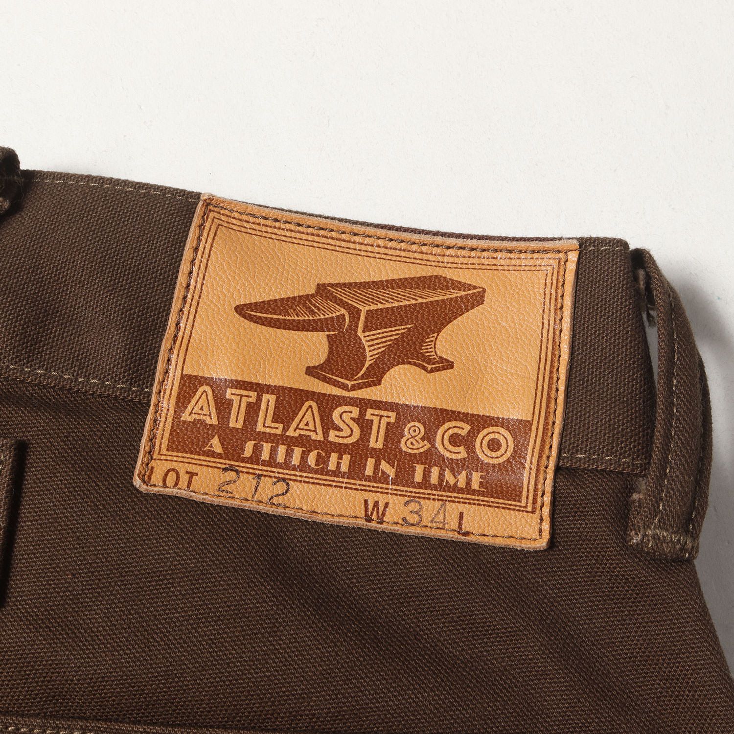 美品 At LAST&CO アットラスト パンツ サイズ:34 Lo212 バックルバック