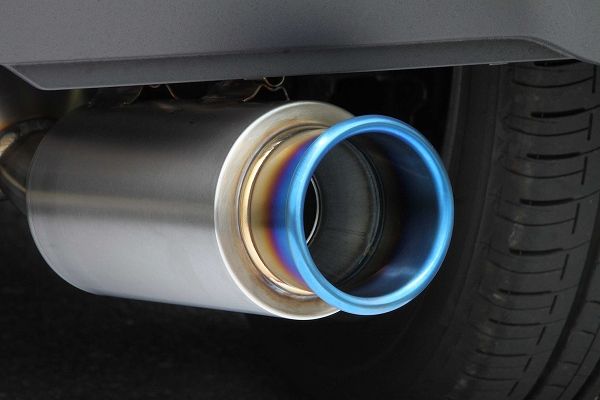 ⭐️ヤリス用 フジツボマフラー【RIVID 840-21141】中古美品⭐️⭐️ ⭐️ヤリス用 フジツボマフラー【RIVID 840-21141】中古美品