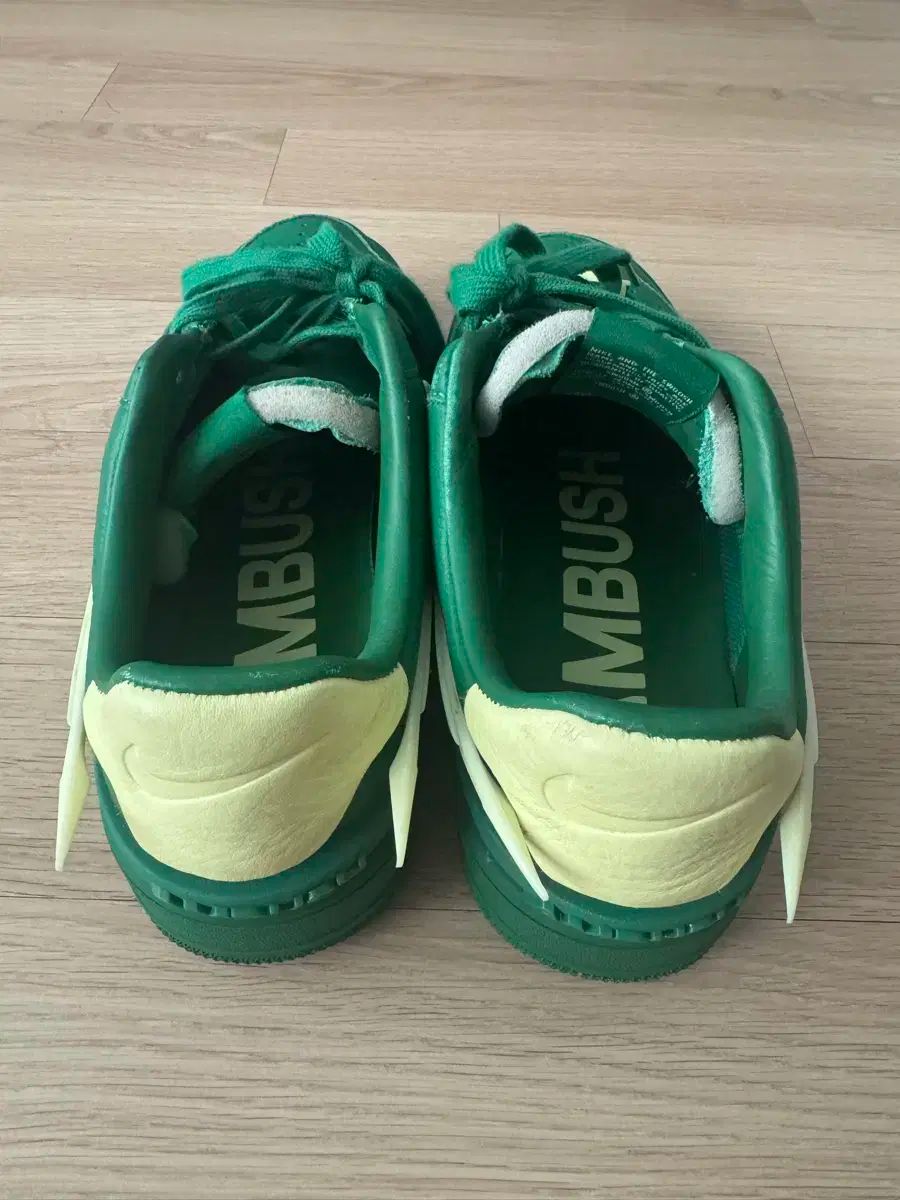 最安値 NIKE ナイキ エアフォース 1 x AMBUSH グリーン 最安値に挑戦！