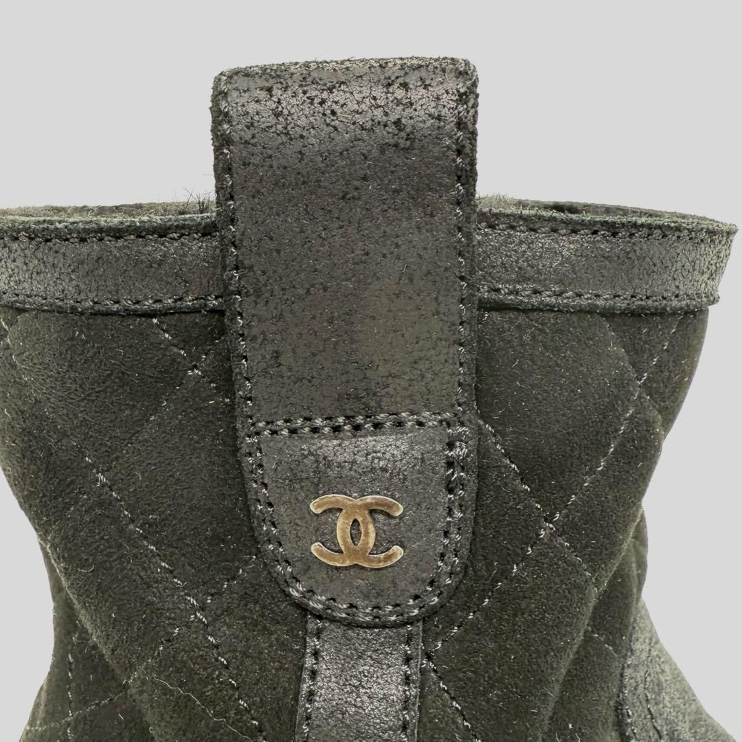 シャネルCHANEL ムートン　ハーフブーツ　ブラック38サイズ シャネルCHANEL ムートン ハーフブーツ ブラック38サイズ - メルカリ