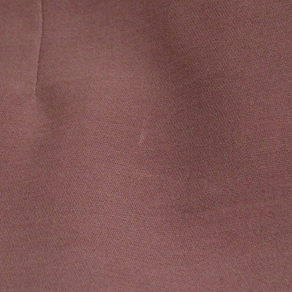 スカートスーツ