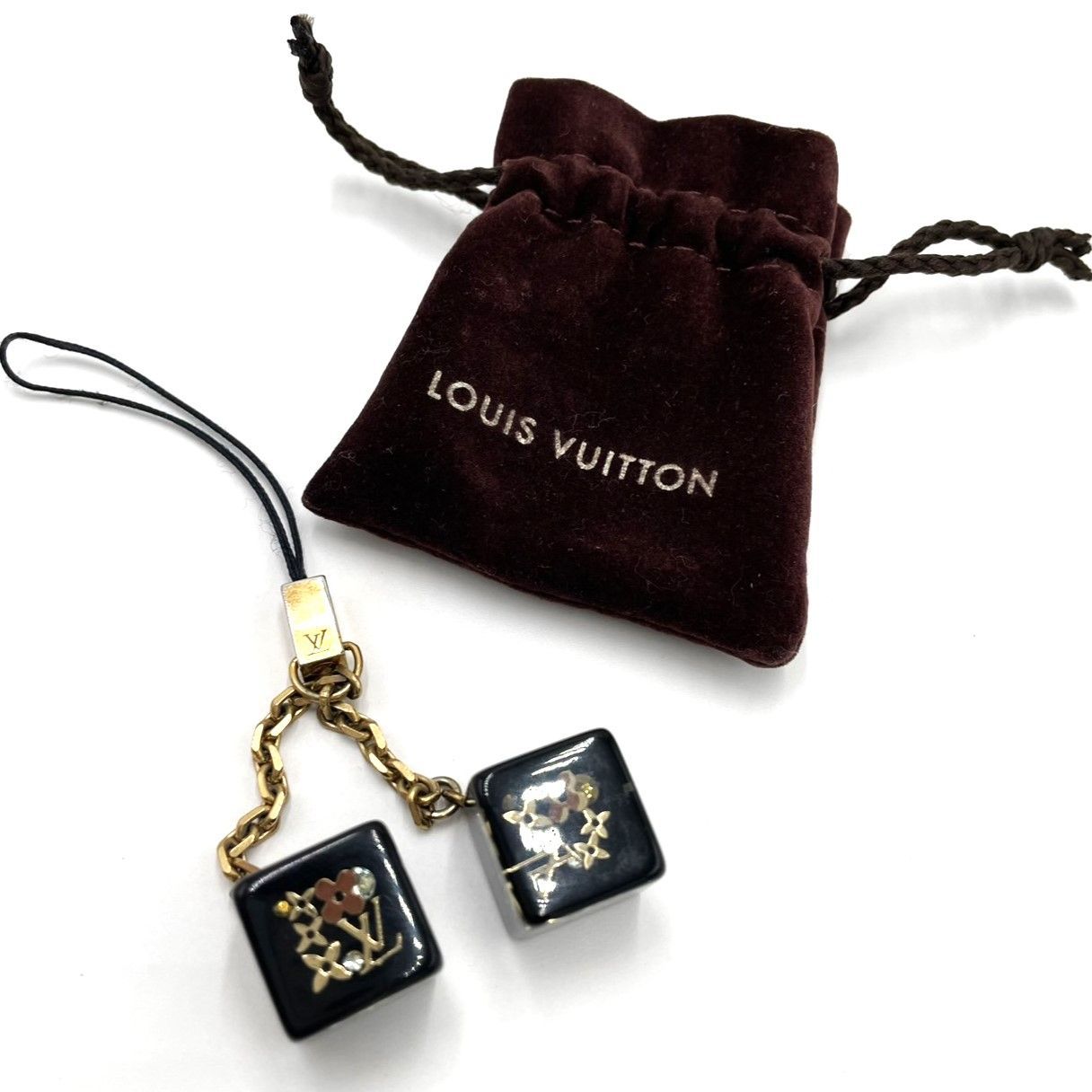 K697 LOUIS VUITTON ルイヴィトン |アクセソワール テレフォンヌ アンクルージョン|携帯ストラップ|キューブストラップ|黒