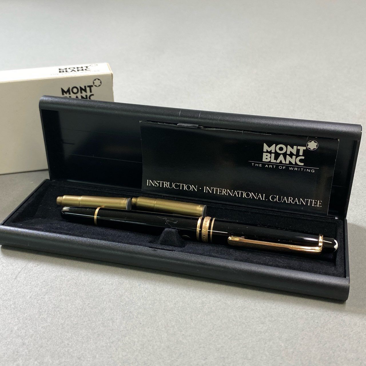 j16 MONTBLANC モンブラン MEISTERSTUCK 万年筆 ペン先 14K 585 ブラック ゴールド マイスターシュテュック ケース付きt18r