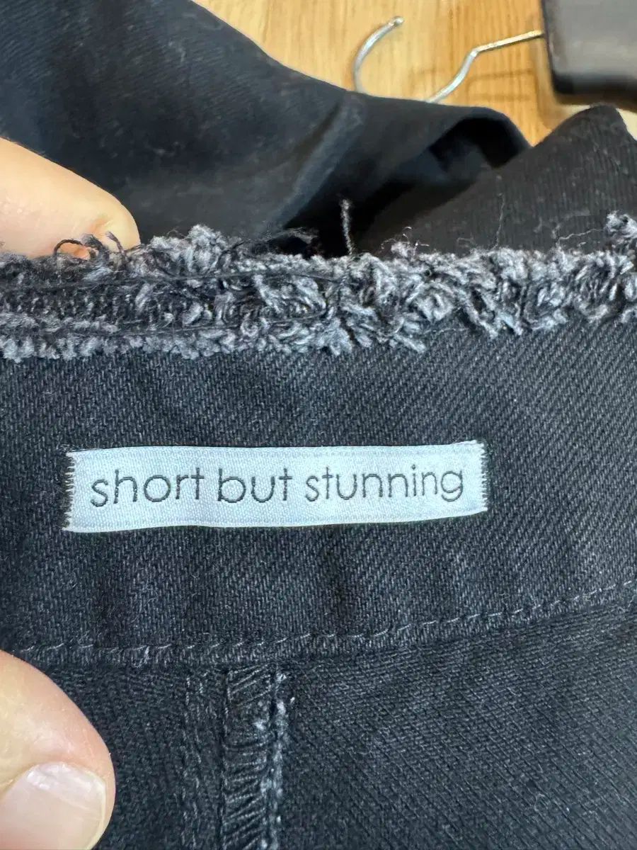 ショートボタンデニムパンツ