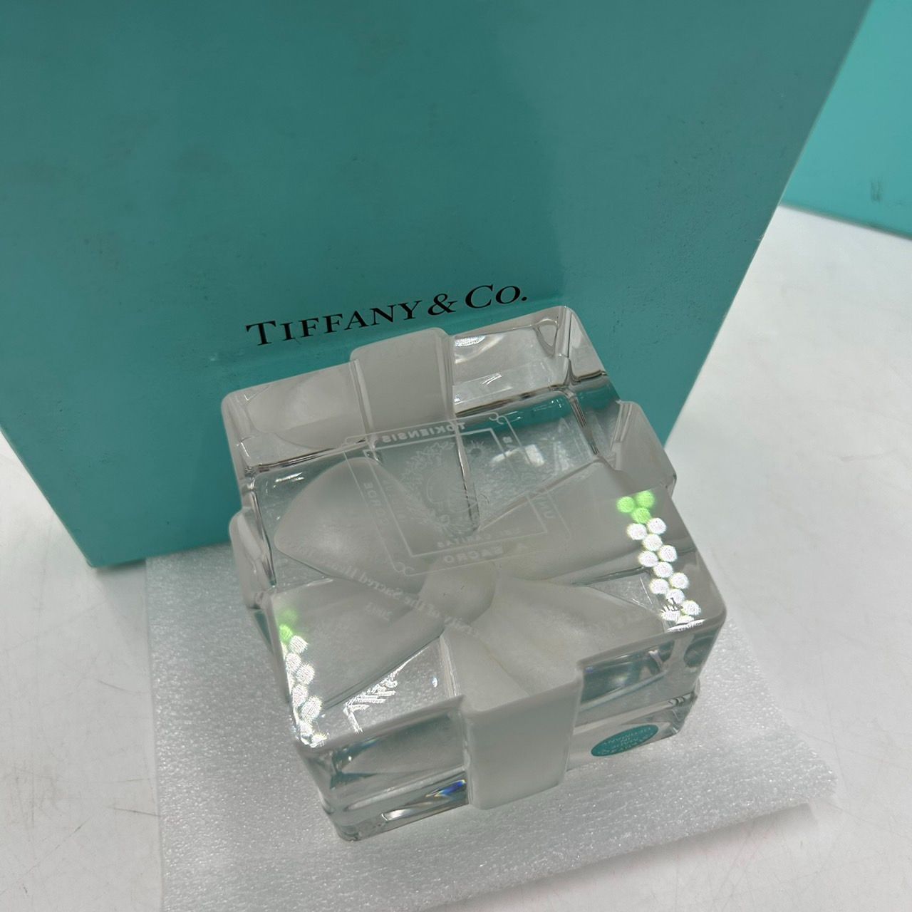 Tiffany & Co. クリスタル リボンボックス小物入れ - 食器