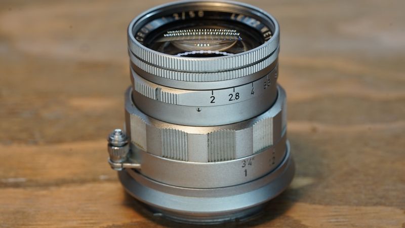 8877 LEICA