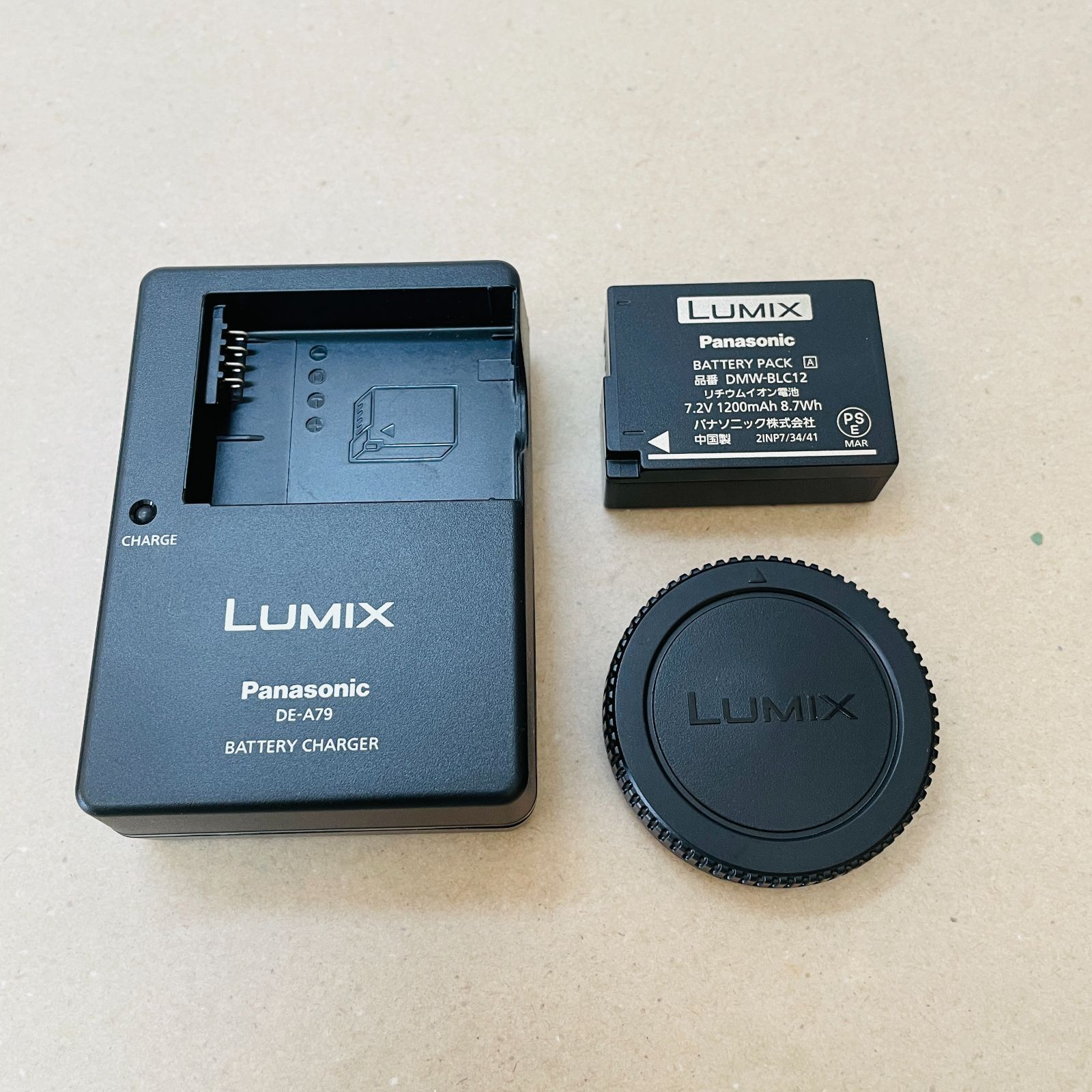 美品 Panasonic LUMIX G8 DMC-G8 シャッター回数2,098回 ボディ