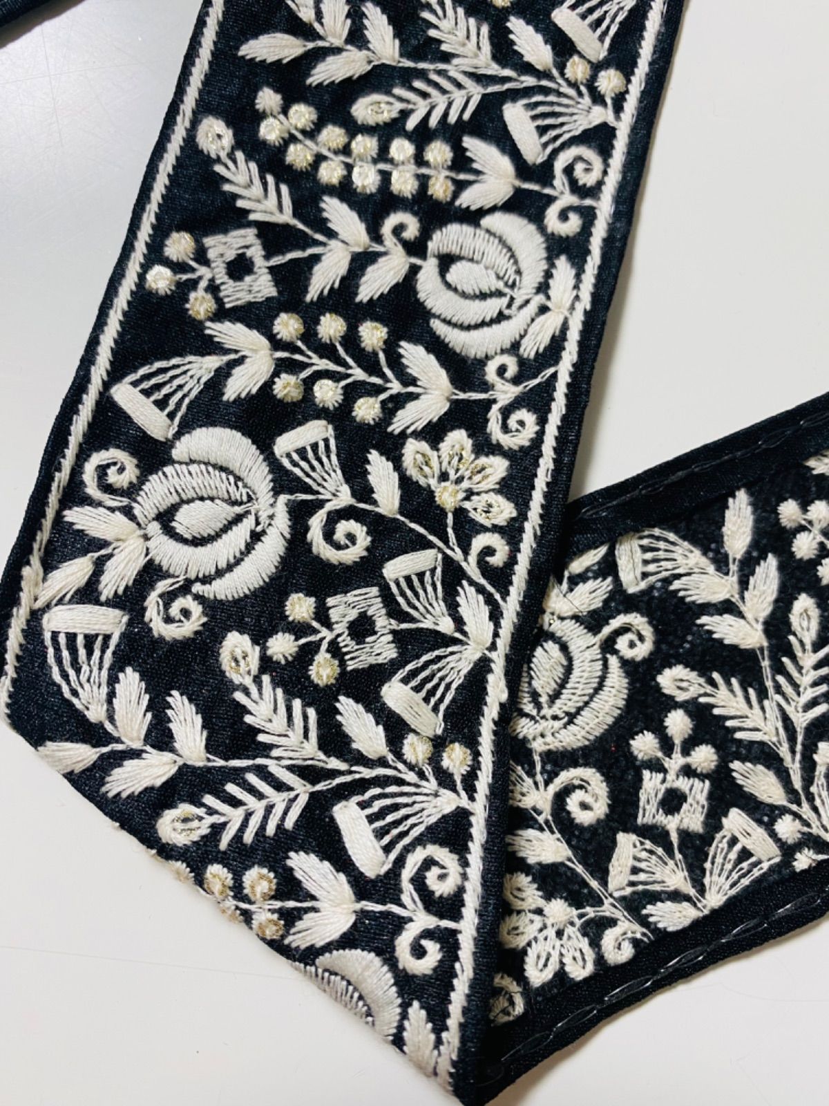 No.003 開店セール♡100cm♡ インド刺繍リボン