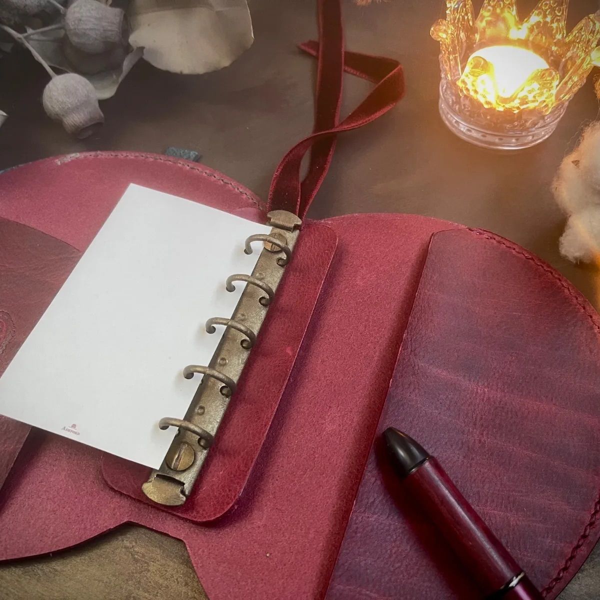 本革手縫い いちご手帳