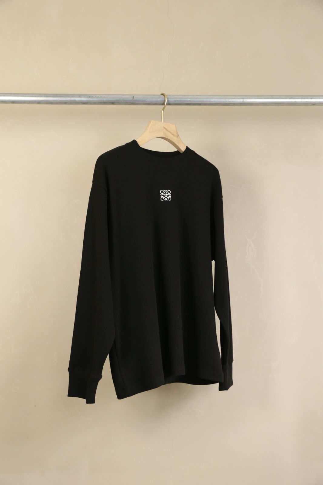 LOEWE アナグラム 刺繍Tシャツ