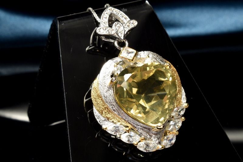 １点物 シルバー925 カットの輝き シトリン 16x15mm ハート ペンダントトップ パワーストーン 天然石 _PC6284