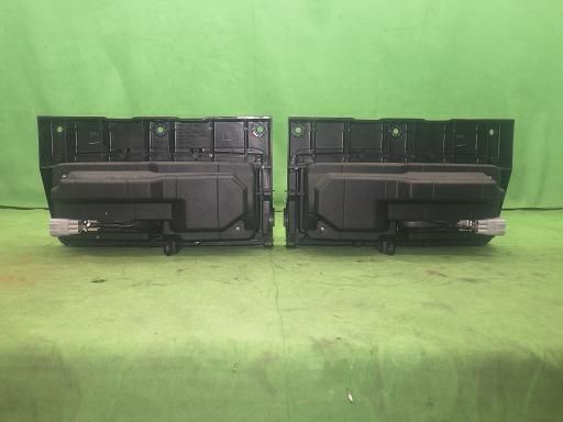 デコトラ 新車外し 日野 純正 テールランプ 左右