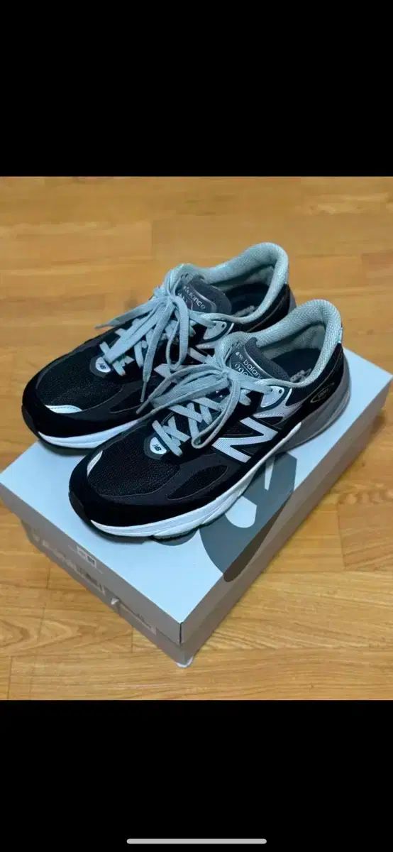 (売っています) New Balance(ニューバランス) 990v6 280 サイズ 出品