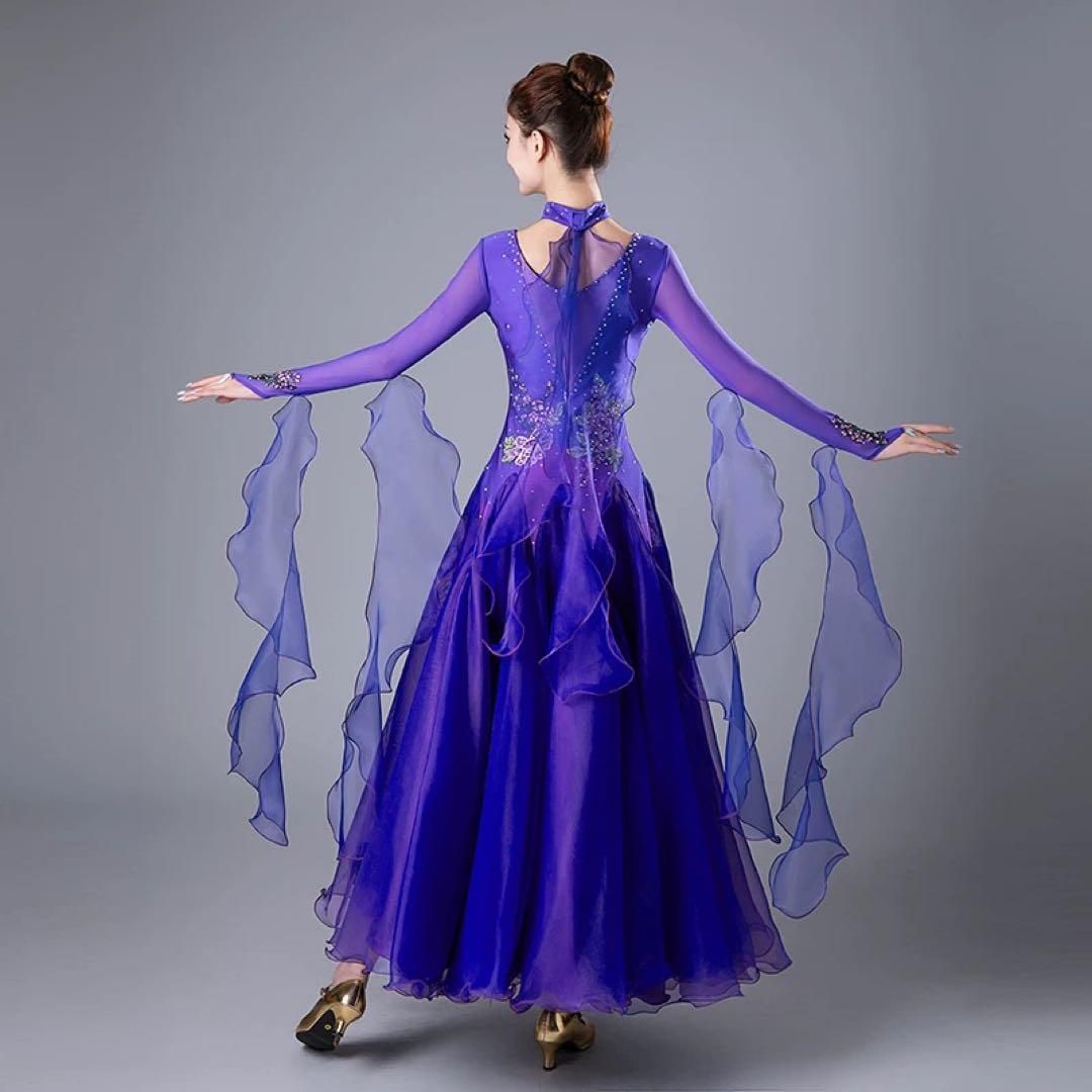 新品未使用 フリンジ&スパンコールで華やかワンピース ダンス