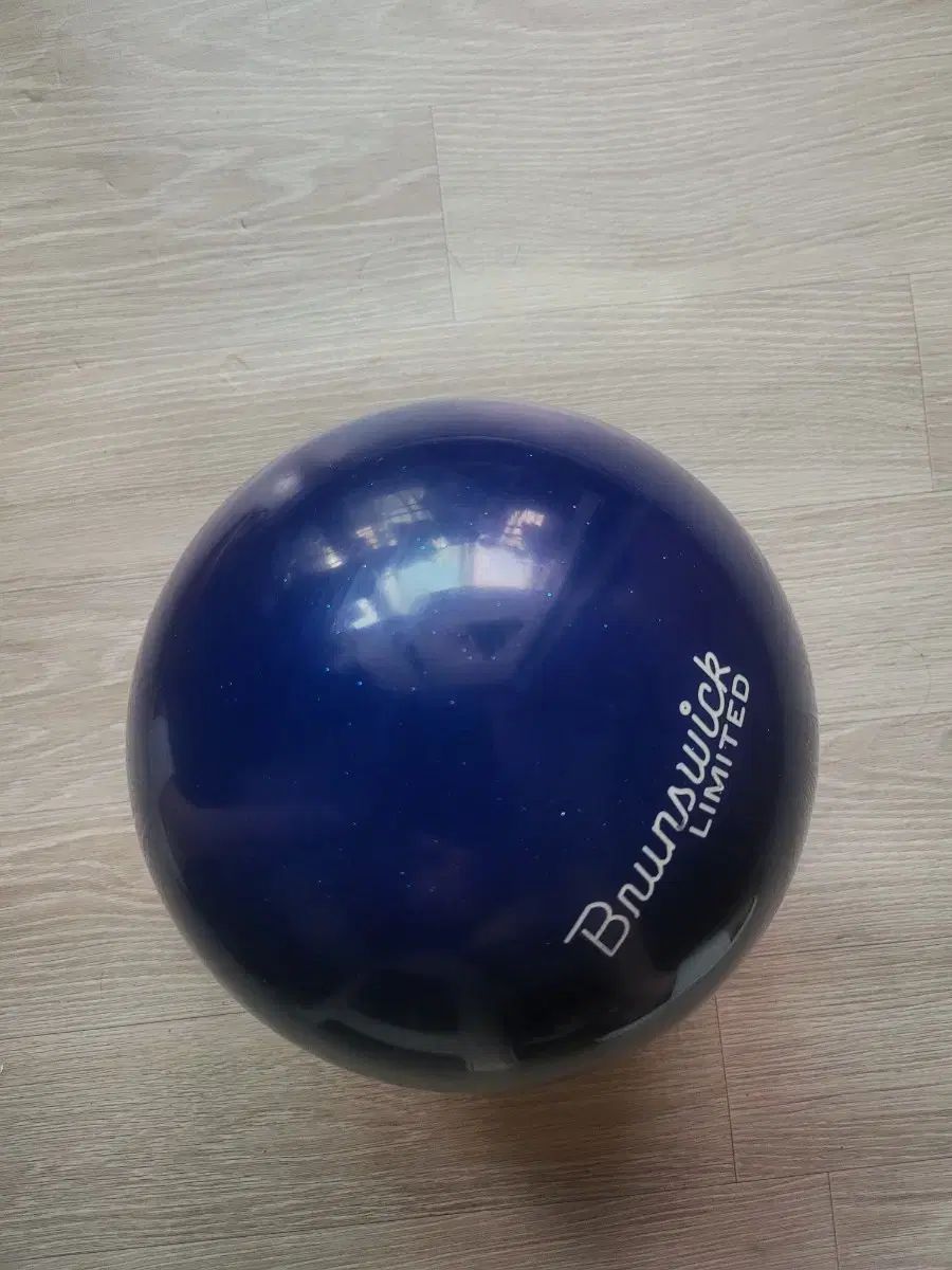 ブロンズウィック LT48PRO サファイア 15p ボーリング 販売