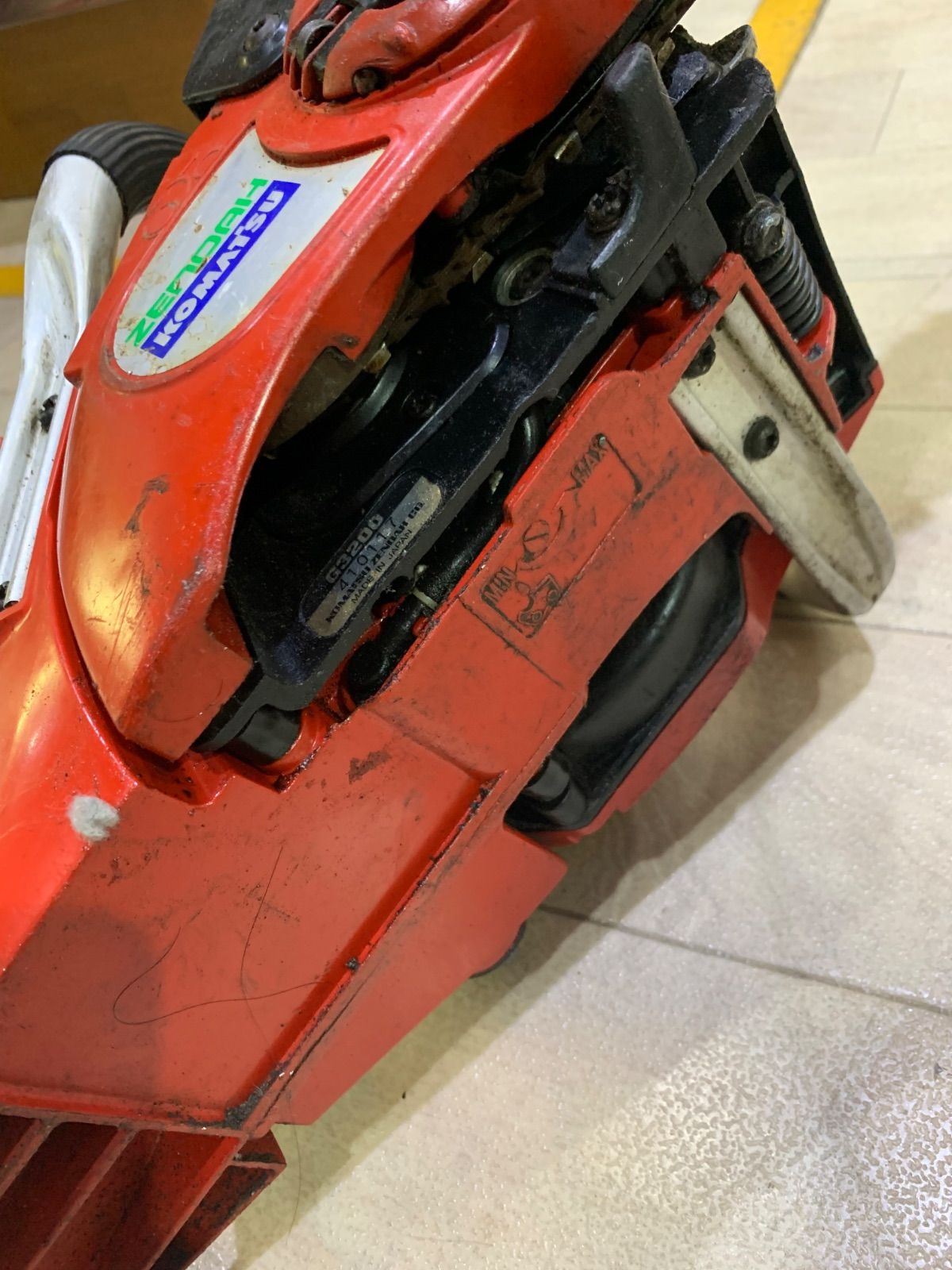 ゼノア チェーンソー