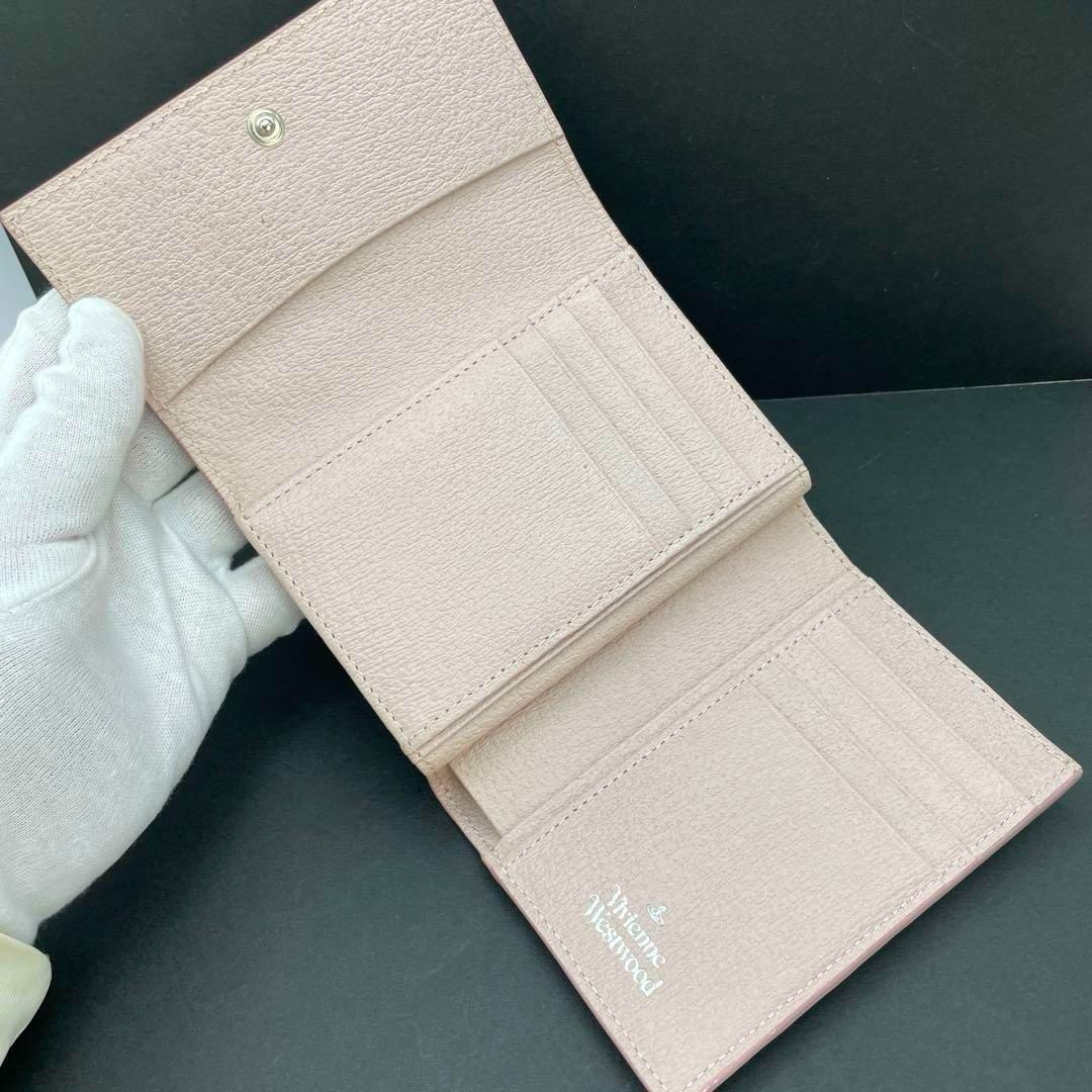 新品♡オンライン限定 ヴィヴィアンウエストウッド 折り財布 3218C92P ヴィヴィアンウエストウッド 三つ折り がま口 ピンク 財布
