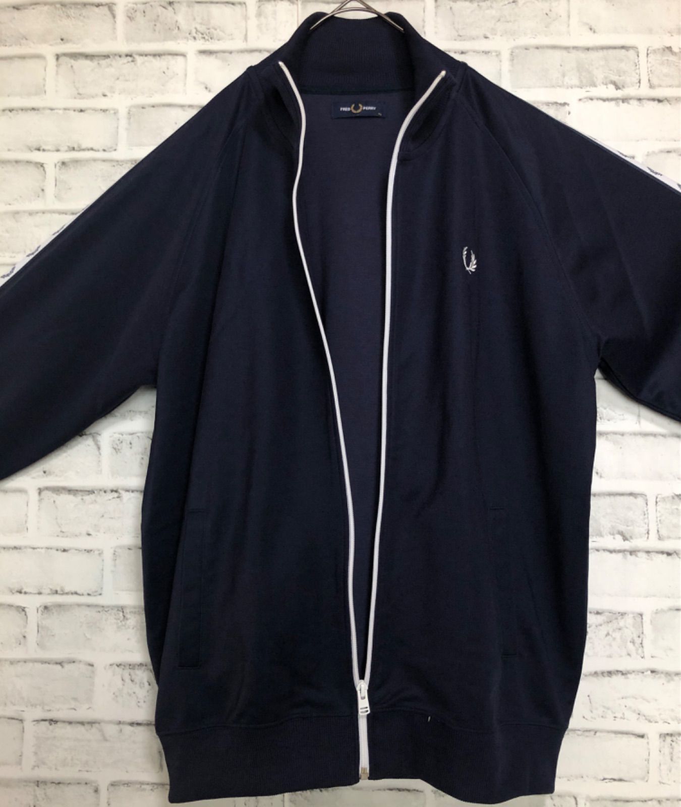 XL⭐️Fred Perry トラックジャケット/ジャージ 刺繍/テープ月桂樹 