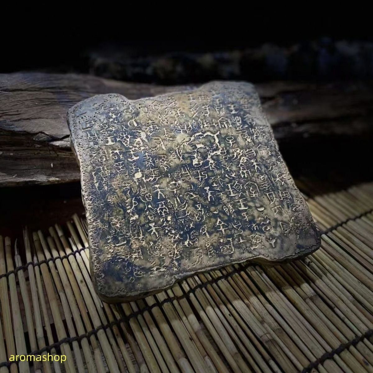 中国美術 紫泥 刻文字 亀甲羅 一対(HA532) 中国美術 紫泥 刻文字 亀甲羅 一対(HA532) 美術品・アンティーク