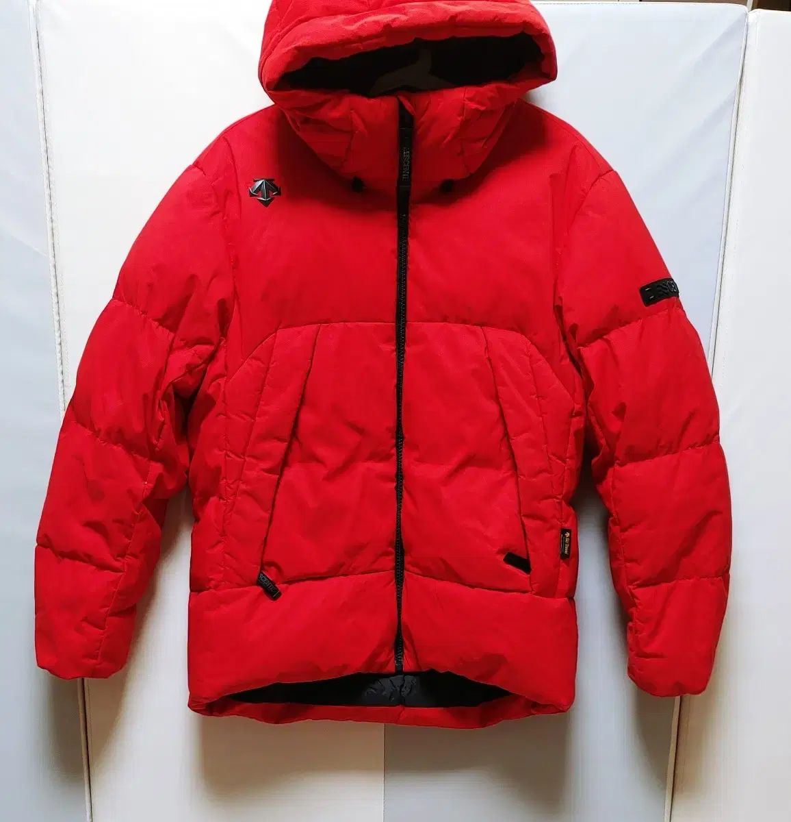 DESCENTE ダウンジャケット L レッド DESCENTE ダウンジャケット L レッド | ウェア(男性用)