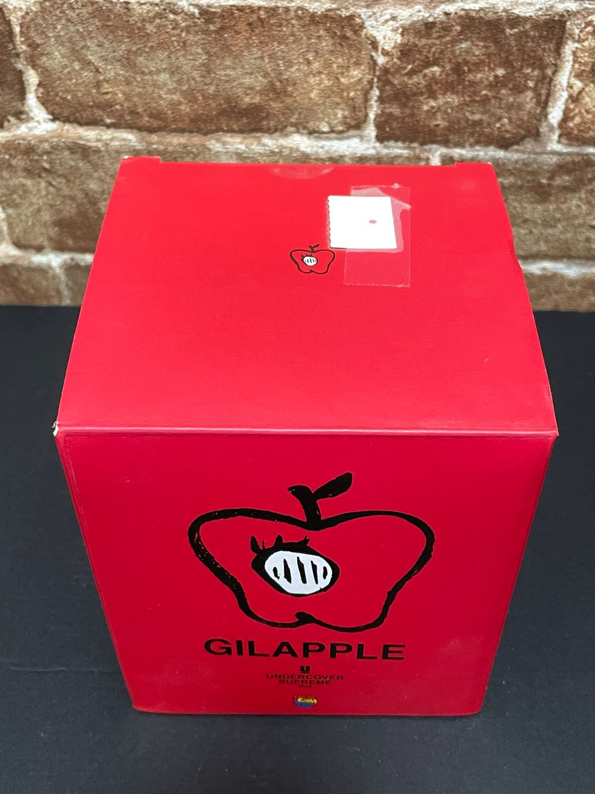 UNDERCOVER Supreme MEDICOM TOY ギラップルライト Supreme X Undercover Gilapple Medicom Toy Desk Lamp Red